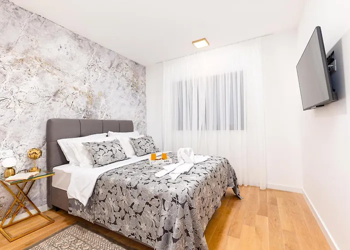 Apartmán Golden Smile *