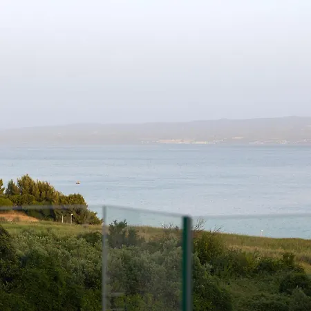 アパート Golden Smile スプリト